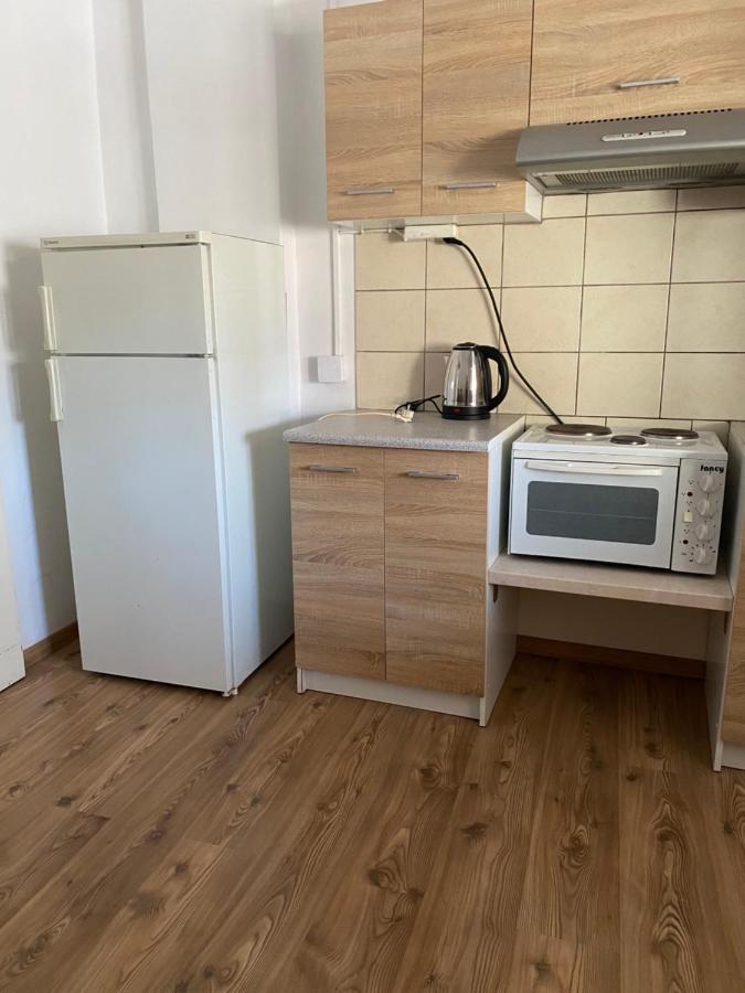 Mina Apartment Heraklion  Bagian luar foto